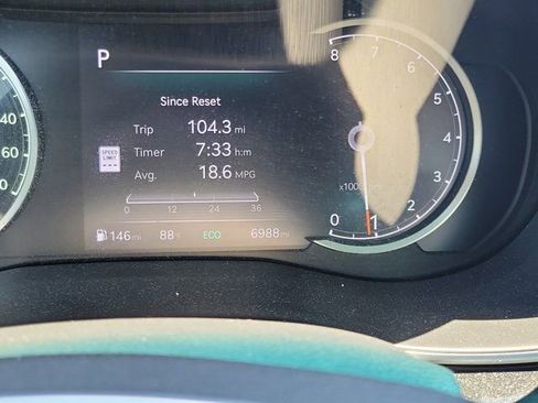 Used 2026 Genesis G70 2.5T RWD image 23