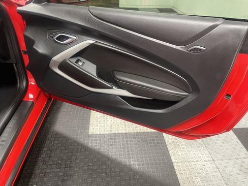 Used 2023 Chevrolet Camaro LT image 13
