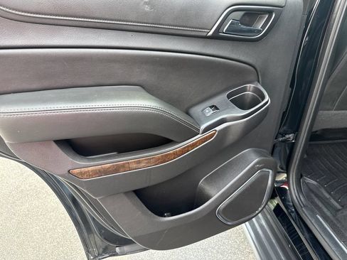 Used 2020 Chevrolet Tahoe LT AWD/4WD image 19