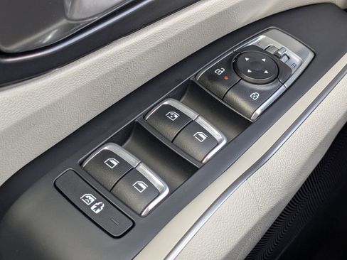 Used 2025 Kia Sorento EX w/ Panoramic Sunroof Package image 27