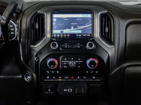 Used 2020 GMC Sierra 3500 Denali w/ Technology Package AWD/4WD image 22