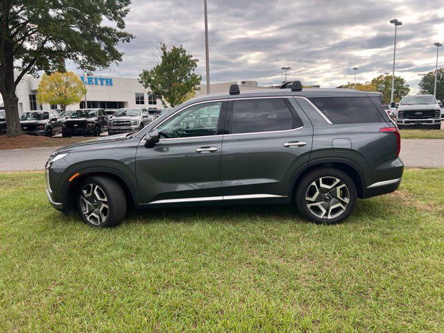 Used 2023 Hyundai Palisade SEL w/ Premium Package AWD/4WD image 12