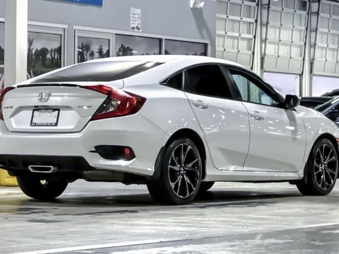Used 2020 Honda Civic Sport image 8