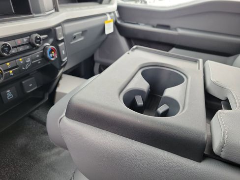 New 2026 Ford F550 4x4 Regular Cab Super Duty image 28