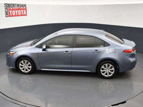 Used 2025 Toyota Corolla LE w/ Convenience Package FWD image 17