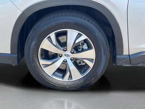 Used 2025 Subaru Ascent Premium AWD/4WD image 31