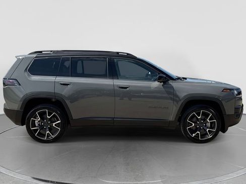 New 2026 Jeep Cherokee Overland AWD/4WD image 2