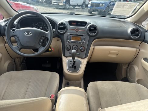 Used 2009 Kia Rondo LX FWD image 20