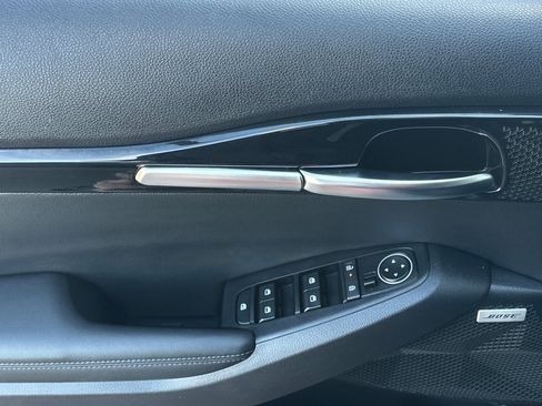 Certified 2024 Kia Seltos SX AWD/4WD image 11