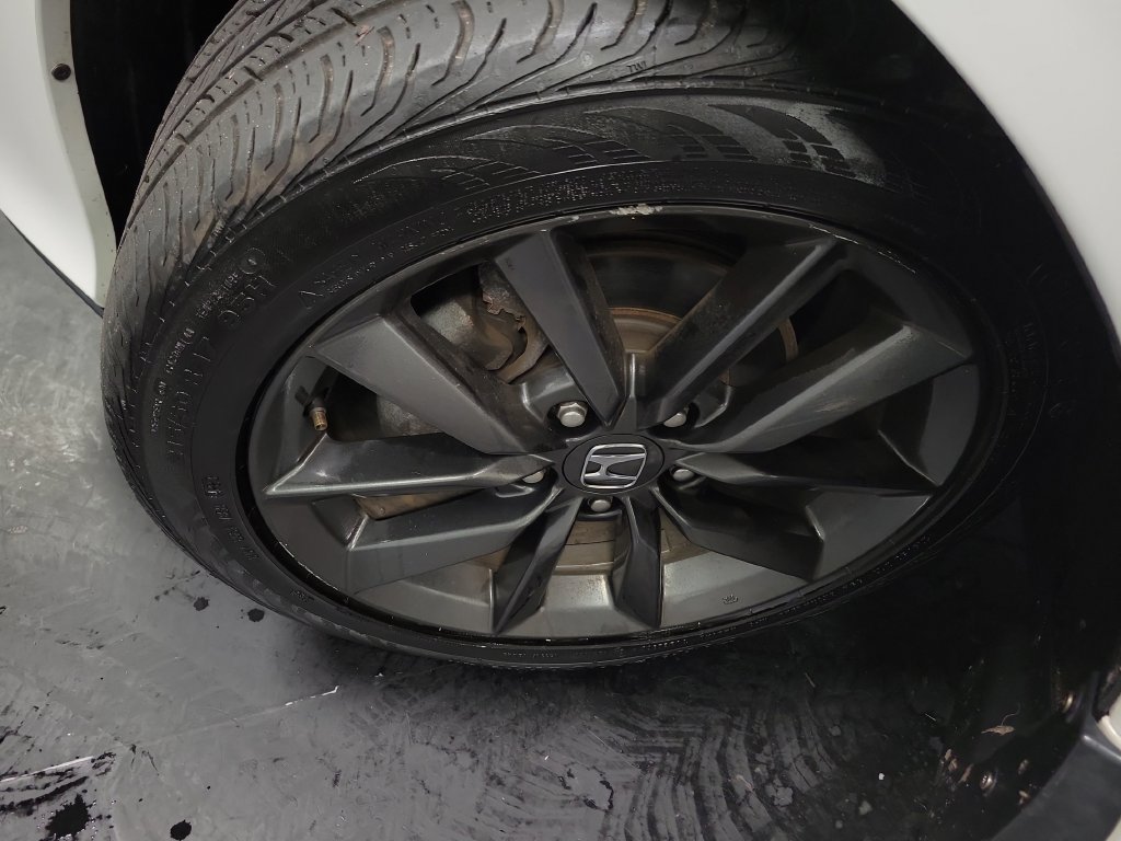 Used 2020 Honda Civic EX image 13