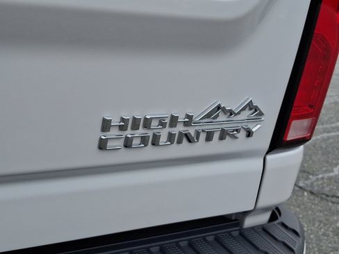 Used 2024 Chevrolet Silverado 2500 High Country w/ High Country Premium Package image 31