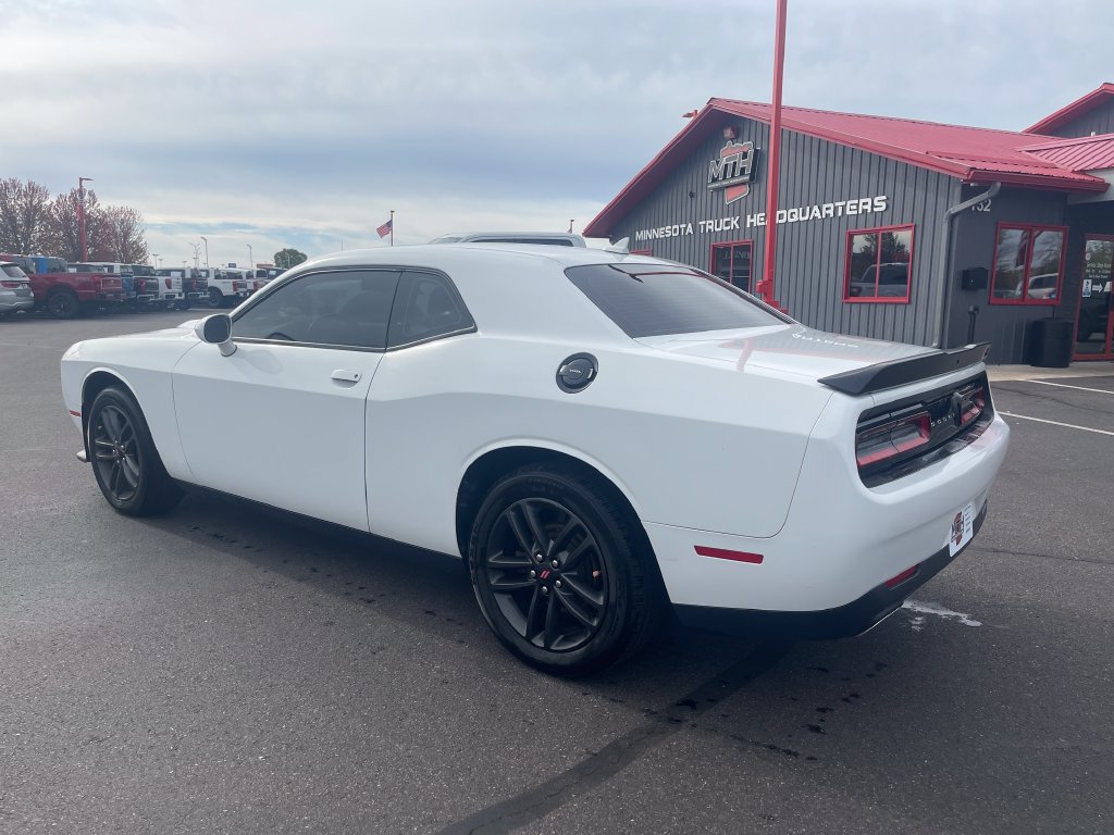 Used 2019 Dodge Challenger GT w/ Blacktop Package AWD/4WD image 5