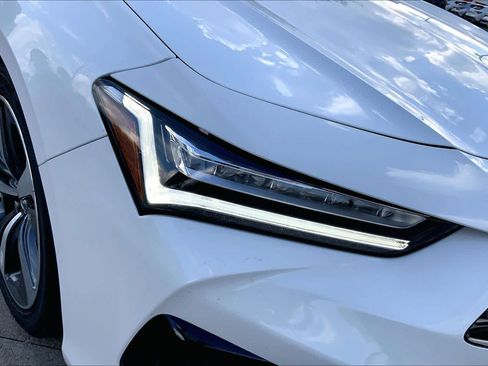 Certified 2025 Acura TLX w/ Technology Package image 25
