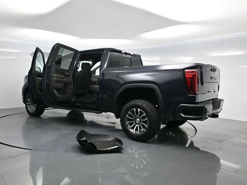 Used 2022 GMC Sierra 1500 AT4 w/ AT4 Premium Package AWD/4WD image 59
