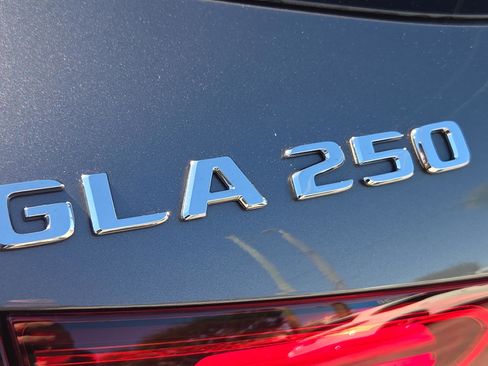 Used 2026 Mercedes-Benz GLA 250 GLA 250 image 13