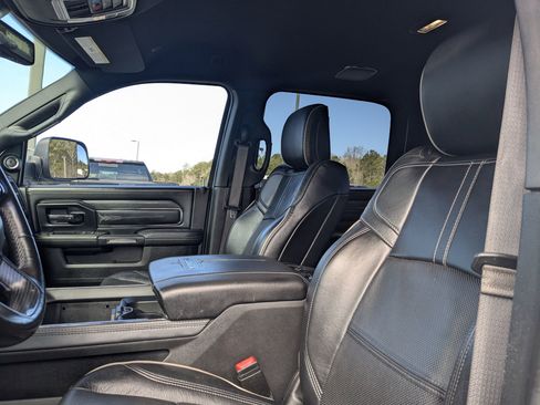 Used 2022 RAM 3500 Limited image 15