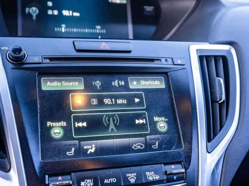 Used 2016 Acura TLX V6 image 17