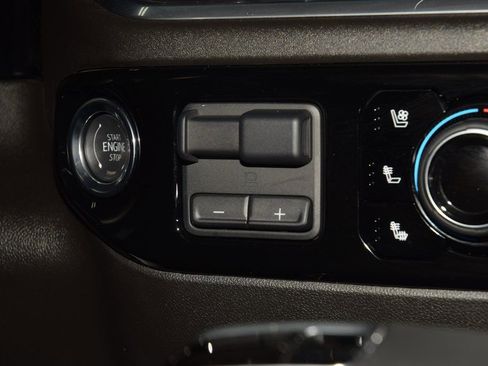 Used 2025 Chevrolet Silverado 1500 High Country w/ Midnight Edition AWD/4WD image 32