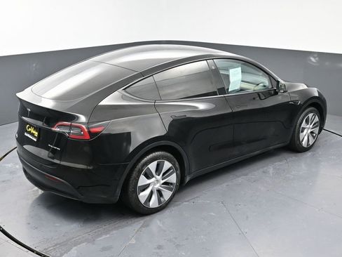 Used 2023 Tesla Model Y Long Range image 47