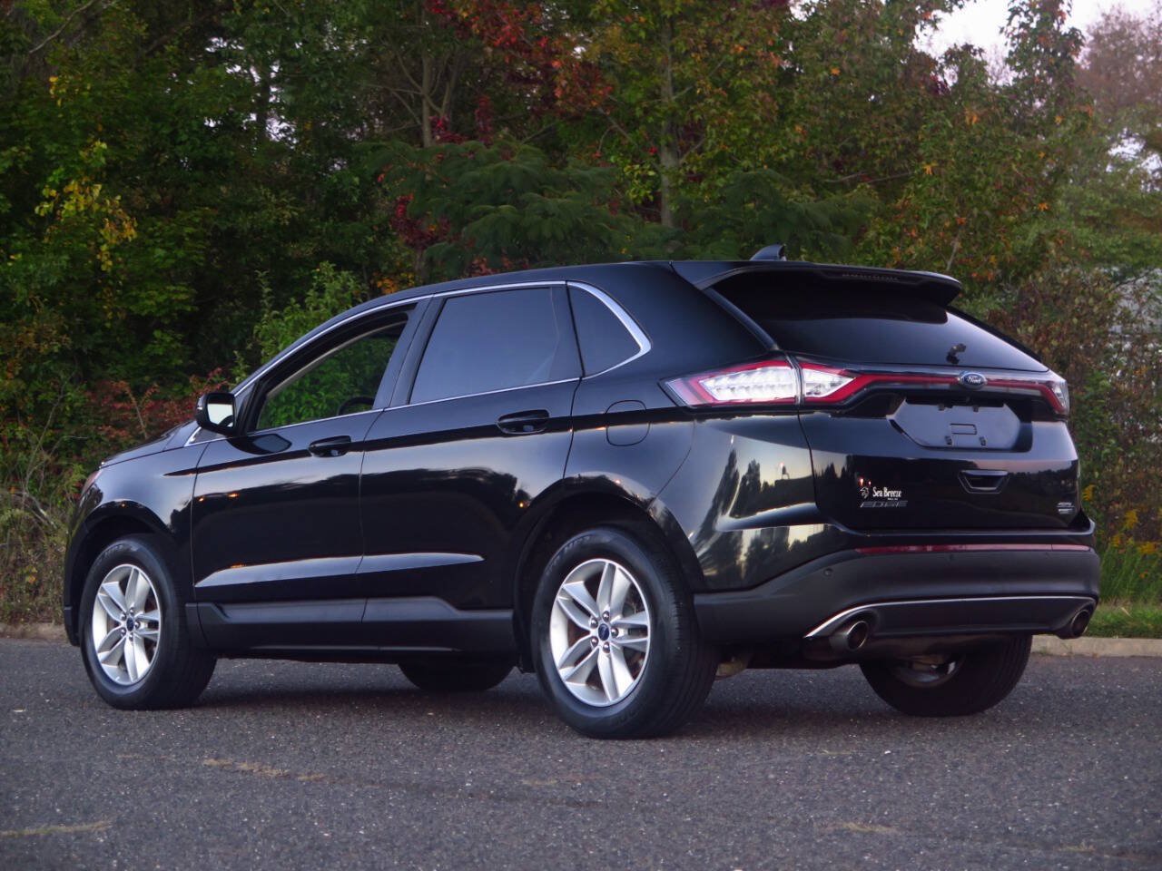 Used 2015 Ford Edge SEL w/ Equipment Group 201A AWD/4WD image 3