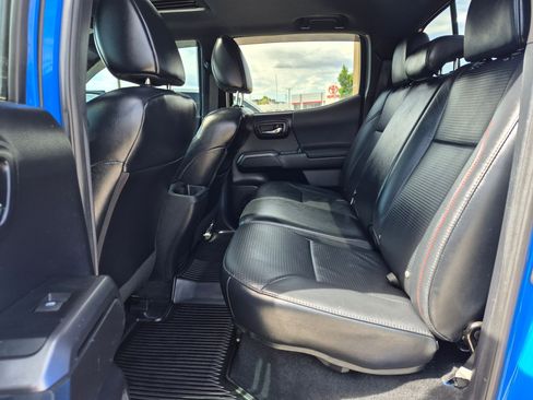 Used 2019 Toyota Tacoma TRD Pro w/ Desert Air Intake Package AWD/4WD image 28