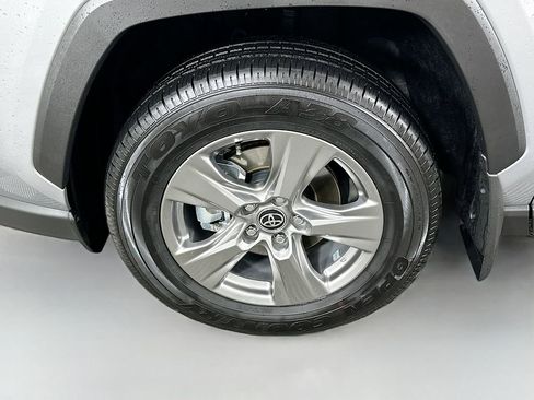 Used 2025 Toyota RAV4 LE image 30