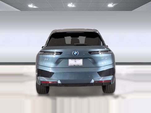Certified 2024 BMW iX xDrive50 w/ Sport Package AWD/4WD image 10