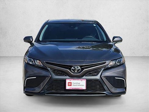 Used 2024 Toyota Camry SE FWD image 2
