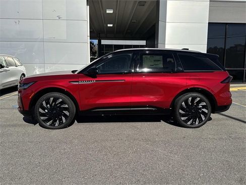 New 2026 Lincoln Nautilus Reserve image 6