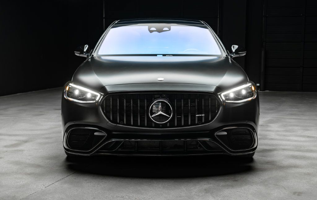Used 2025 Mercedes-Benz S 63 AMG S image 3