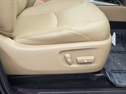 Used 2012 Toyota 4Runner SR5 image 26