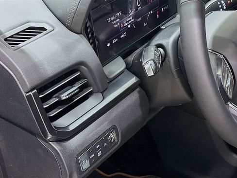 New 2026 GMC Terrain AT4 w/ Convenience Package III AWD/4WD image 10