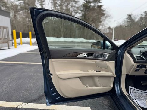 Used 2019 Lincoln MKZ Reserve w/ Reserve Plus Package image 13