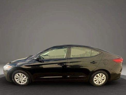 Used 2017 Hyundai Elantra SE image 8