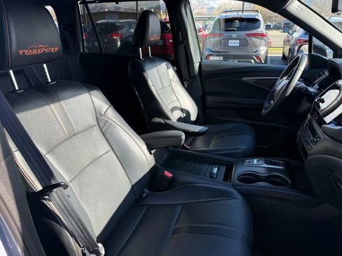 Used 2022 Honda Passport TrailSport image 34