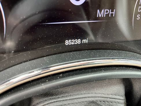 Used 2015 Jeep Grand Cherokee Altitude AWD/4WD image 10