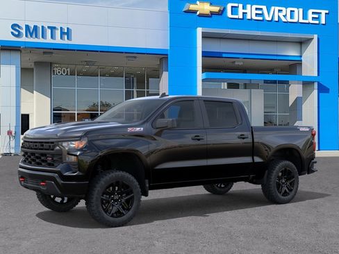 New 2026 Chevrolet Silverado 1500 Custom Trail Boss w/ LPO, Dark Essentials Package AWD/4WD image 2