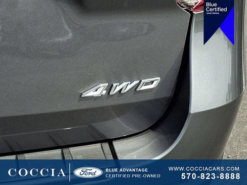 Certified 2023 Ford Explorer XLT w/ Equipment Group 202A AWD/4WD image 31
