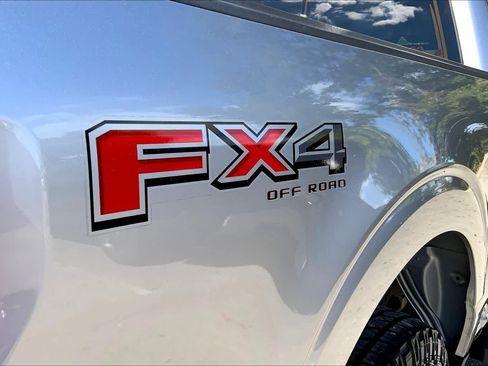 Used 2021 Ford F150 Lariat image 8