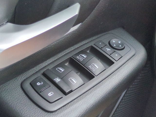 Used 2023 RAM 1500 Big Horn AWD/4WD image 23