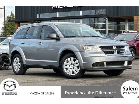 Used 2015 Dodge Journey American Value Package w/ Flexible Seating Group image 1