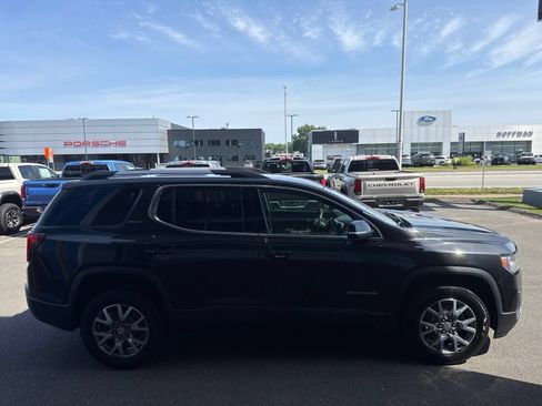 Used 2020 GMC Acadia SLT w/ Driver Alert Package II AWD/4WD image 5