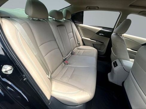 Used 2016 Honda Accord EX-L image 24