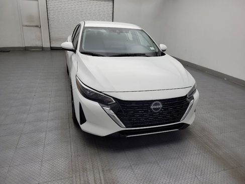 Used 2025 Nissan Sentra SV image 14