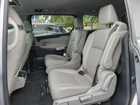 Used 2024 Honda Odyssey EX-L image 8