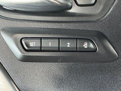 Used 2016 Chevrolet Camaro SS RWD image 16
