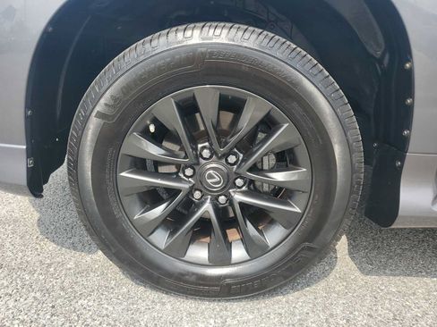 Used 2020 Lexus GX 460 Premium w/ Premium Package AWD/4WD image 10