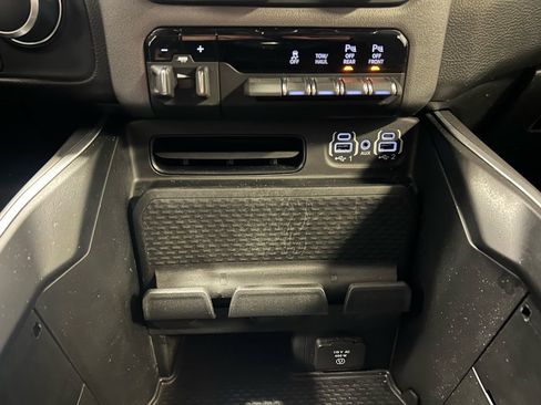 Used 2023 RAM 1500 Big Horn image 18