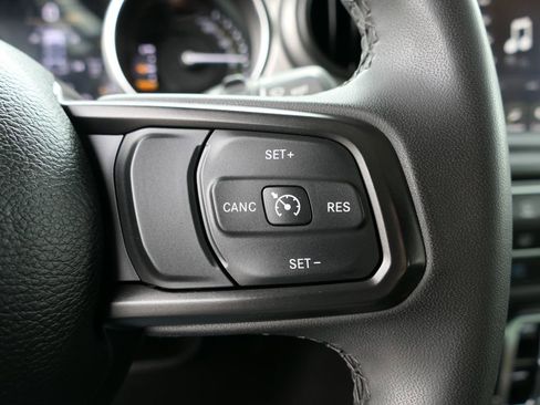 Used 2023 Jeep Wrangler Unlimited w/ 8.4" Radio Group AWD/4WD image 16