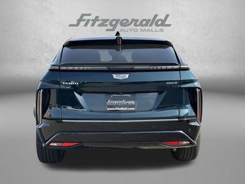 New 2024 Cadillac Lyriq Luxury RWD image 6